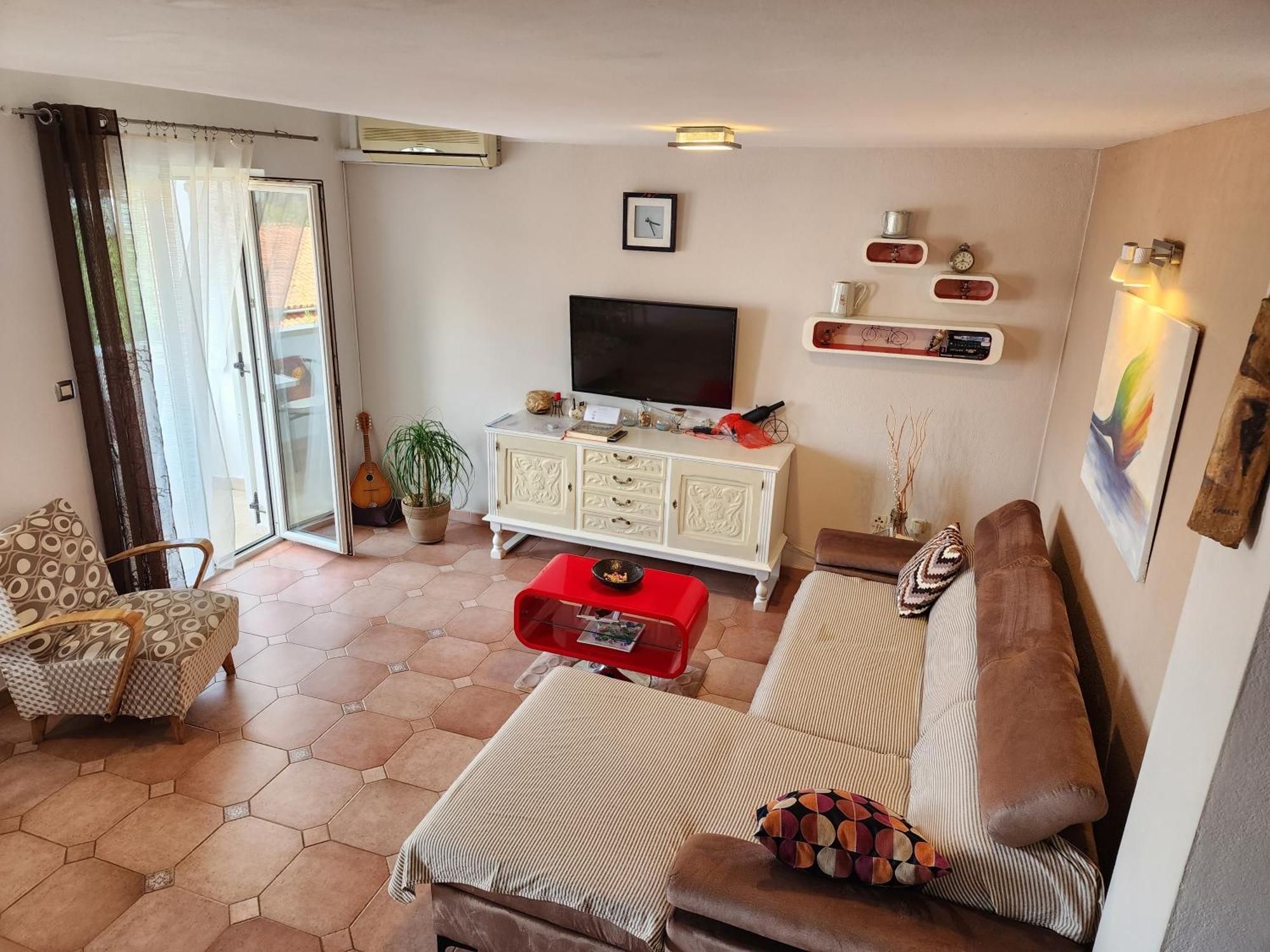 Apartman Lucija 2 ロヴィニ エクステリア 写真